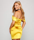 With fun and flirty details, Enchanting Timeless Beauty Satin Bustier shows off your unique style for a trendy outfit for the summer season!