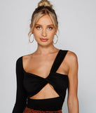 Dress up in One Sleeve Wonder Knit Bodysuit as your going-out dress for holiday parties, an outfit for NYE, party dress for a girls’ night out, or a going-out outfit for any seasonal event!