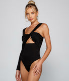 With fun and flirty details, One Sleeve Wonder Knit Bodysuit shows off your unique style for a trendy outfit for the summer season!