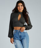 With fun and flirty details, Keyhole Cutie Waffle Knit Crop Top shows off your unique style for a trendy outfit for the summer season!