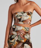 With fun and flirty details, Tropical Dream Tube Top shows off your unique style for a trendy outfit for the summer season!