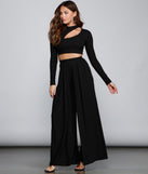 With fun and flirty details, Make It Bold Cutout Crop Top shows off your unique style for a trendy outfit for the summer season!