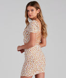 You’ll look stunning in the Ditsy Blooms Lace-Up Crop Top when paired with its matching separate to create a glam clothing set perfect for parties, date nights, concert outfits, back-to-school attire, or for any summer event!