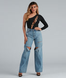 With fun and flirty details, Have We Met Lace-Up Bodysuit shows off your unique style for a trendy outfit for the summer season!