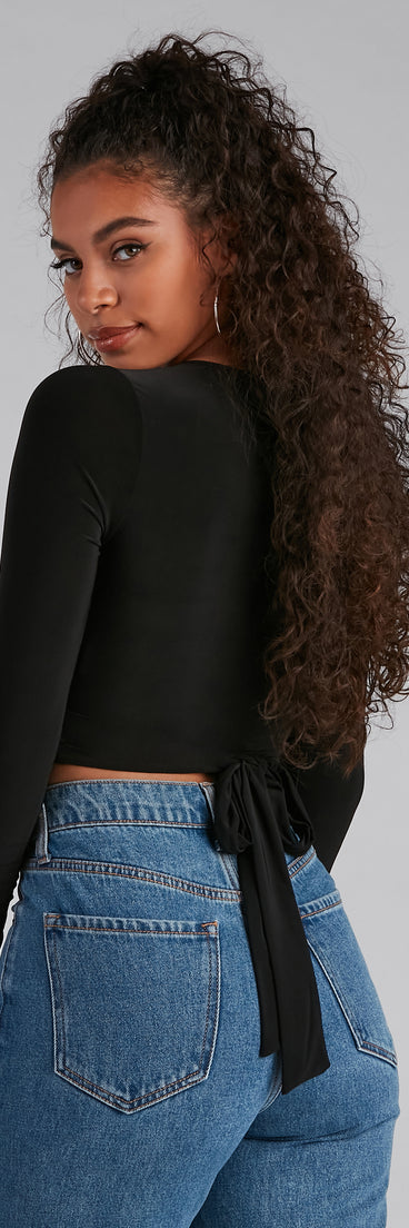 With fun and flirty details, Double Take Cutout Crop Top shows off your unique style for a trendy outfit for the summer season!