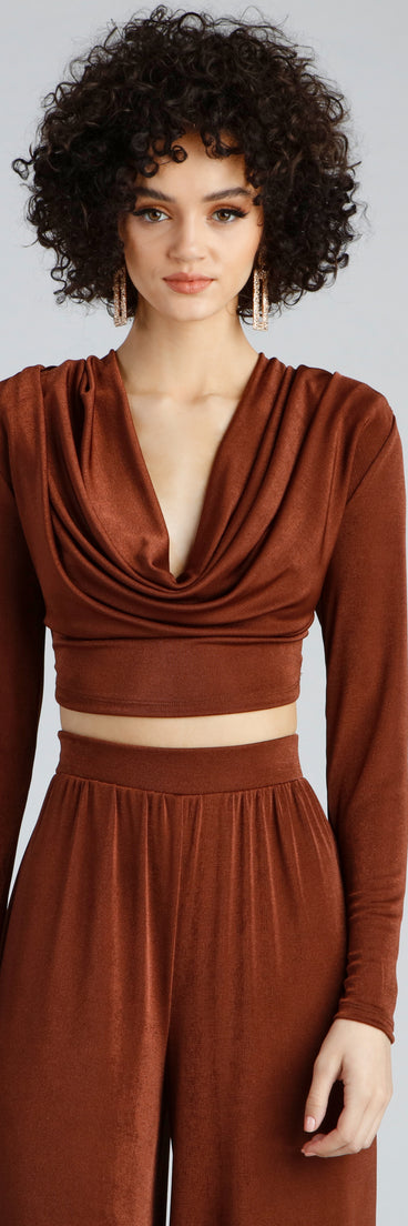 Dress up in Stylish And Chic Slinky Knit Crop Top as your going-out dress for holiday parties, an outfit for NYE, party dress for a girls’ night out, or a going-out outfit for any seasonal event!