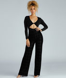 Trendy Twist-Front Bodysuit is a trendy pick to create 2023 festival outfits, festival dresses, outfits for concerts or raves, and complete your best party outfits!