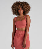 With fun and flirty details, Spring Sunset Tie-Back Crop Top shows off your unique style for a trendy outfit for the summer season!