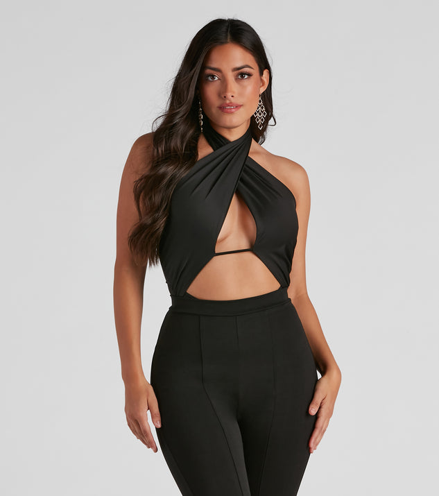 She's The Moment Halter Bodysuit is a trendy pick to create 2023 festival outfits, festival dresses, outfits for concerts or raves, and complete your best party outfits!