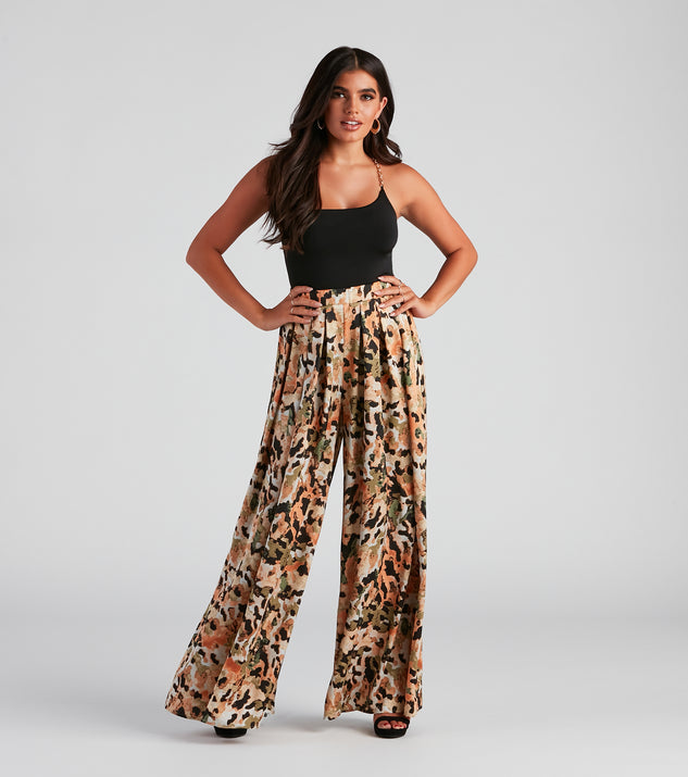 Dress up in Major Chain Strap Open Back Bodysuit as your going-out dress for holiday parties, an outfit for NYE, party dress for a girls’ night out, or a going-out outfit for any seasonal event!