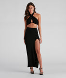 Alluring Beauty Halter Crop Top is a trendy pick to create 2023 festival outfits, festival dresses, outfits for concerts or raves, and complete your best party outfits!
