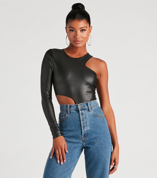With fun and flirty details, My Edgy Side One Shoulder Bodysuit shows off your unique style for a trendy outfit for the summer season!