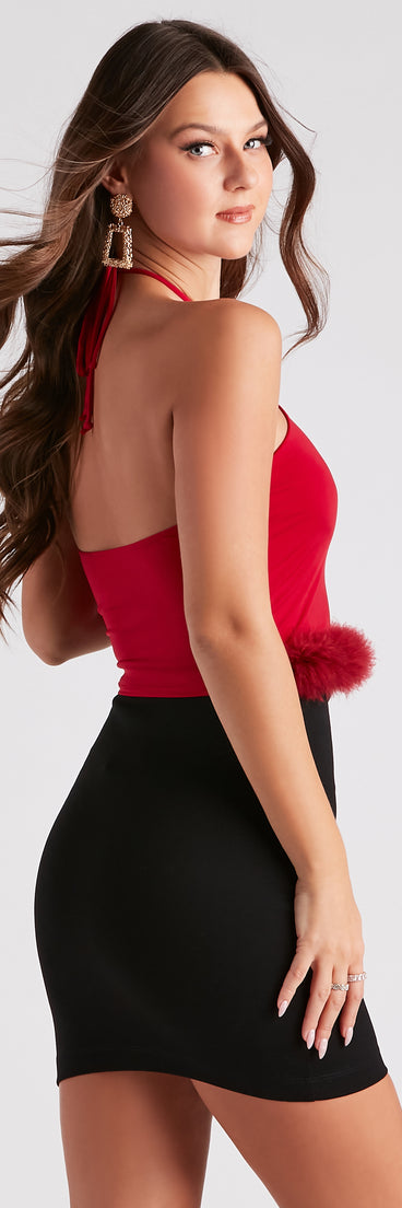 With fun and flirty details, Vibe In Marabou Halter Crop Top shows off your unique style for a trendy outfit for the summer season!