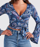 With fun and flirty details, Sunset Audience Paisley Wrap Crop Top shows off your unique style for a trendy outfit for the summer season!