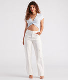 With fun and flirty details, Flaunt It Girl V-Neck Twist Crop Top shows off your unique style for a trendy outfit for the summer season!