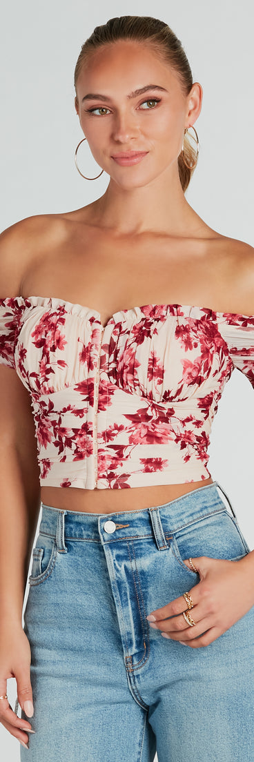 With fun and flirty details, the Pretty Babe Floral Off-The-Shoulder Corset Top shows off your unique style for a trendy outfit for summer!