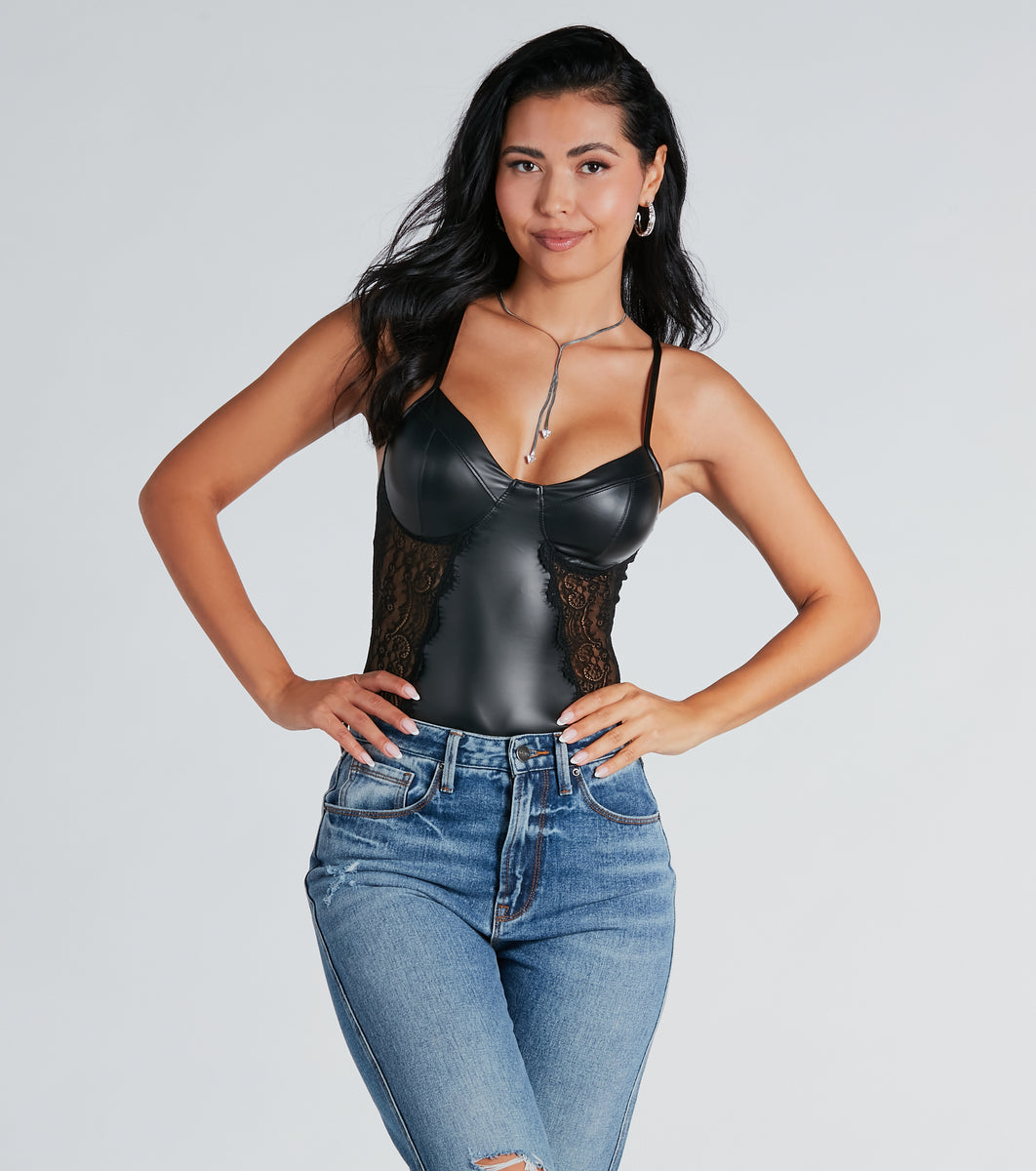 Alluring Style Black Lace Sleeveless Bustier Tank Top