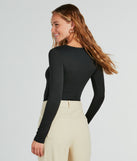 With fun and flirty details, the Make The Cut Long Sleeve Knit Bodysuit shows off your unique style for a trendy outfit for the spring or summer season!