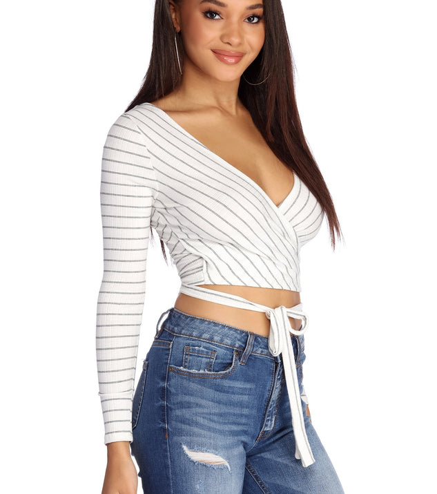 With fun and flirty details, Wrap On It Crop Top shows off your unique style for a trendy outfit for the summer season!