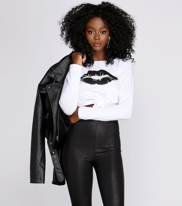 Lovely Lips Long Sleeve Graphic Tee