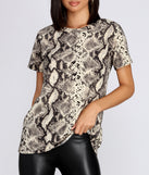 With fun and flirty details, Hypnotic Brushed Knit Tee shows off your unique style for a trendy outfit for the summer season!