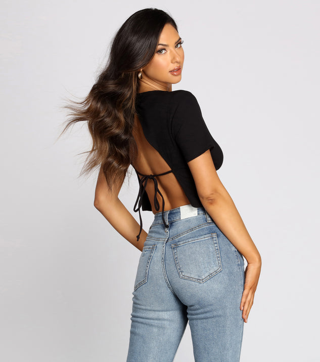 With fun and flirty details, Open Tie Back Ribbed Knit Crop Top shows off your unique style for a trendy outfit for the summer season!