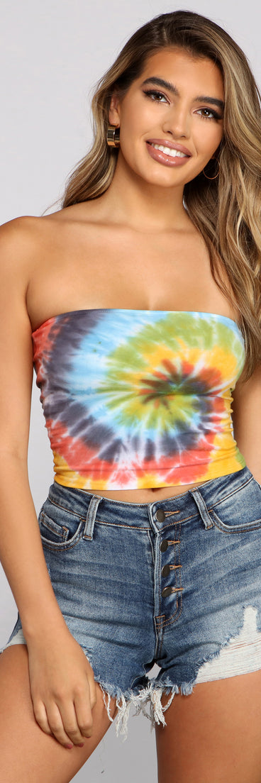 With fun and flirty details, Groovy Gal Tie-Dye Tube Top shows off your unique style for a trendy outfit for the summer season!