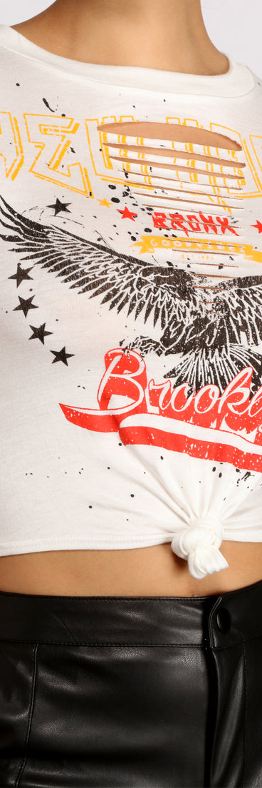 Hello Brooklyn Graphic Tee is a trendy pick to create 2023 festival outfits, festival dresses, outfits for concerts or raves, and complete your best party outfits!