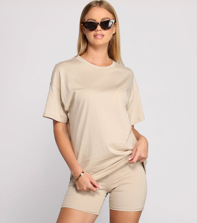 With fun and flirty details, Feeling Basic Crew Neck Tee shows off your unique style for a trendy outfit for the summer season!
