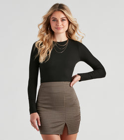 The trendy Long Sleeve Ribbed Basic Top is the perfect pick to create a holiday outfit, new years attire, cocktail outfit, or party look for any seasonal event!