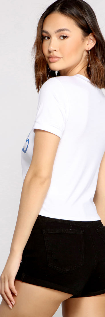 With fun and flirty details, Los Angeles Graphic Tee shows off your unique style for a trendy outfit for the summer season!