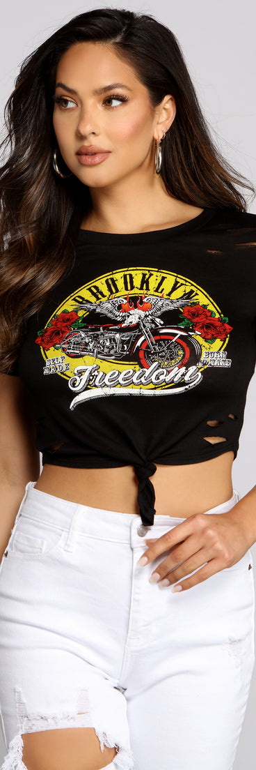Dress up in Twisted Knot Brooklyn Freedom Graphic Tee as your going-out dress for holiday parties, an outfit for NYE, party dress for a girls’ night out, or a going-out outfit for any seasonal event!