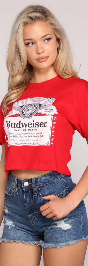 With fun and flirty details, Budweiser Graphic Crop Top shows off your unique style for a trendy outfit for the summer season!