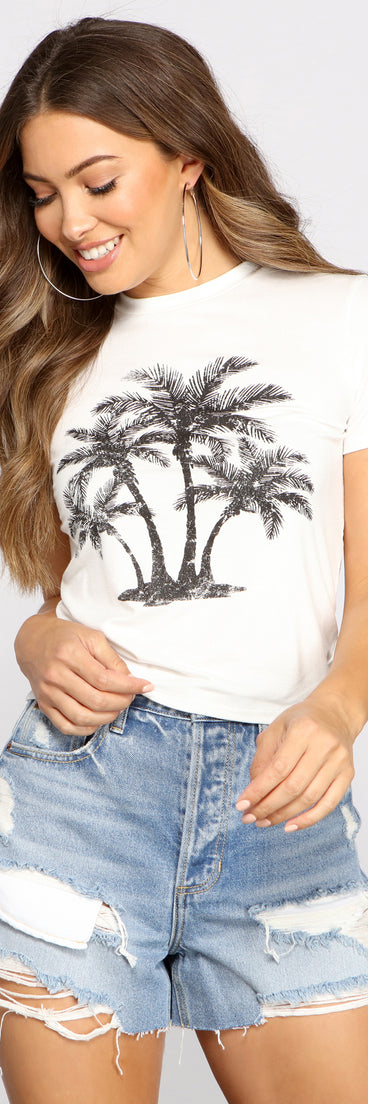With fun and flirty details, Laidback Vibes Graphic Tee shows off your unique style for a trendy outfit for the summer season!