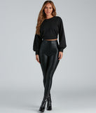 With fun and flirty details, Casual-Chic Fleece Crop Top shows off your unique style for a trendy outfit for the summer season!