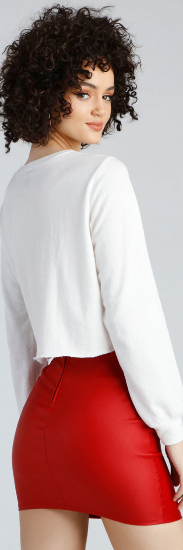 With fun and flirty details, Ready, Set, Go Graphic Cropped Sweatshirt shows off your unique style for a trendy outfit for the summer season!