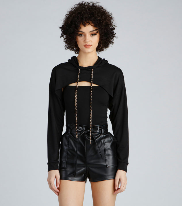 Hawt Crop Chain Detail Hoodie Top is a trendy pick to create 2023 festival outfits, festival dresses, outfits for concerts or raves, and complete your best party outfits!
