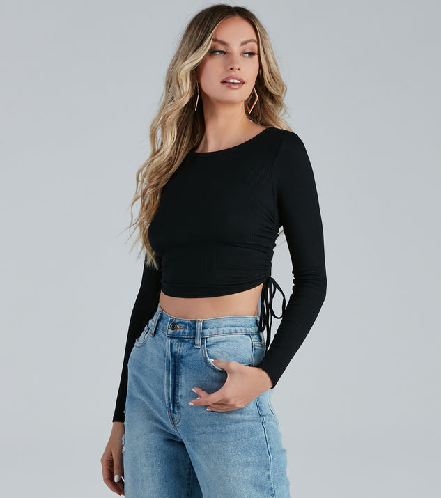 Casual Everyday Staple Crop Top is a trendy pick to create 2023 festival outfits, festival dresses, outfits for concerts or raves, and complete your best party outfits!