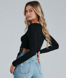 With fun and flirty details, Casual Everyday Staple Crop Top shows off your unique style for a trendy outfit for the summer season!