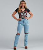 With fun and flirty details, American Dream Choker Graphic Tee shows off your unique style for a trendy outfit for the summer season!