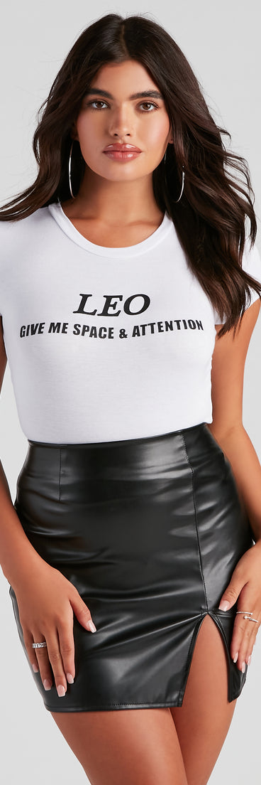 With fun and flirty details, Leo Jersey Graphic Tee shows off your unique style for a trendy outfit for the summer season!