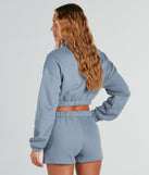 With fun and flirty details, the Weekend Loading Half Zip Fleece Crop Sweatshirt shows off your unique style for a trendy outfit for summer!