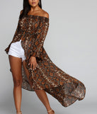 With fun and flirty details, Don't Snake On Me High-Low Top shows off your unique style for a trendy outfit for the summer season!