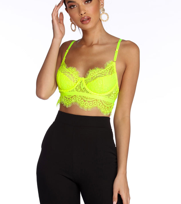Dress up in More Glow Lace Bustier as your going-out dress for holiday parties, an outfit for NYE, party dress for a girls’ night out, or a going-out outfit for any seasonal event!