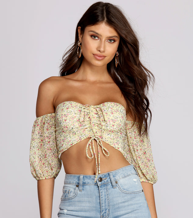 Flirtatious In Floral Crop Top