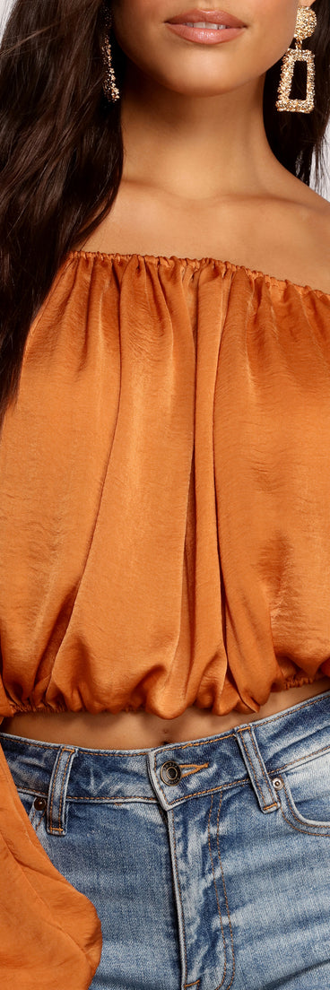 With fun and flirty details, Keep It Chic And Sleek Top shows off your unique style for a trendy outfit for the summer season!