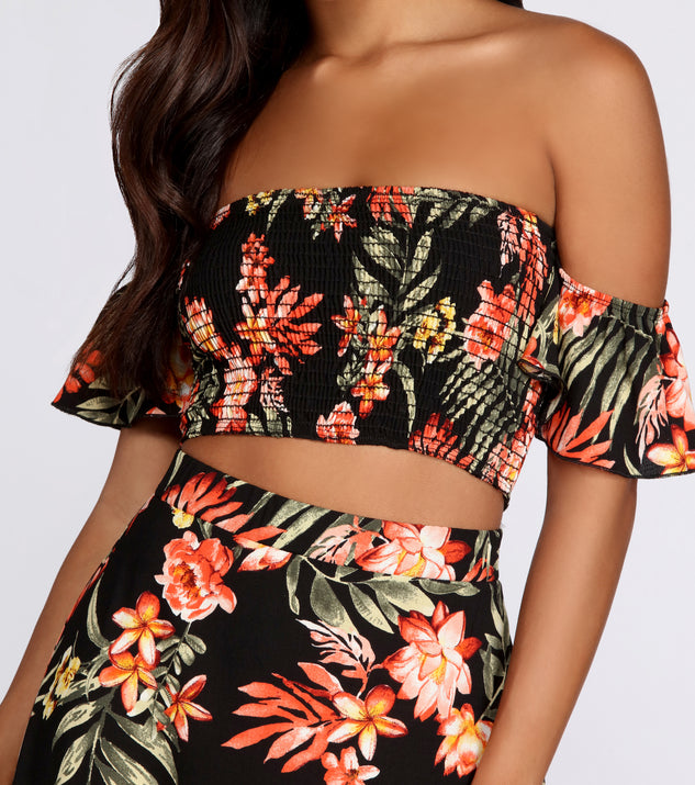 You’ll look stunning in the Hot Tropics Smocked Crop Top when paired with its matching separate to create a glam clothing set perfect for a New Year’s Eve Party Outfit or Holiday Outfit for any event!