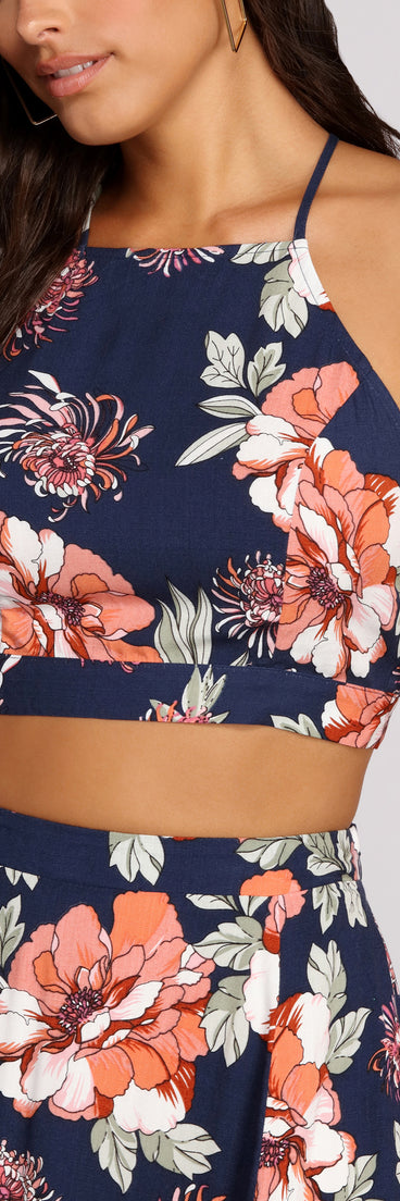 You’ll look stunning in the Island Time Floral Top when paired with its matching separate to create a glam clothing set perfect for a New Year’s Eve Party Outfit or Holiday Outfit for any event!