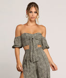 You’ll look stunning in the Leafy Greens Printed Crop Top when paired with its matching separate to create a glam clothing set perfect for a New Year’s Eve Party Outfit or Holiday Outfit for any event!