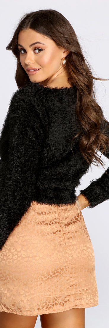 With fun and flirty details, Eyelash Knit Surplice Top shows off your unique style for a trendy outfit for the summer season!